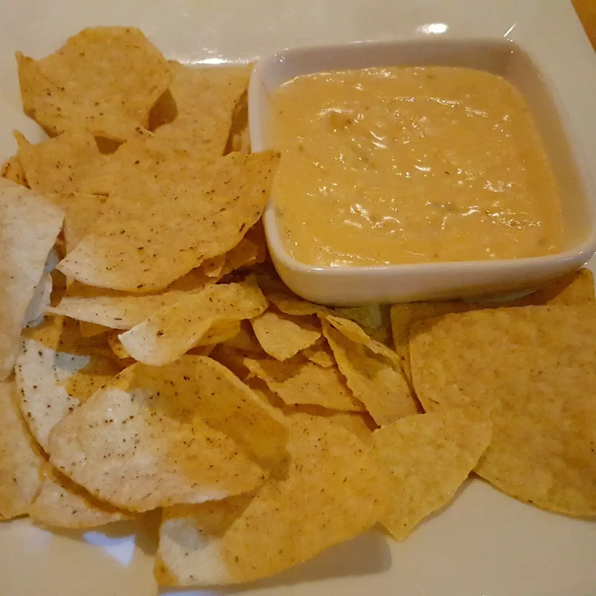Chips & Queso