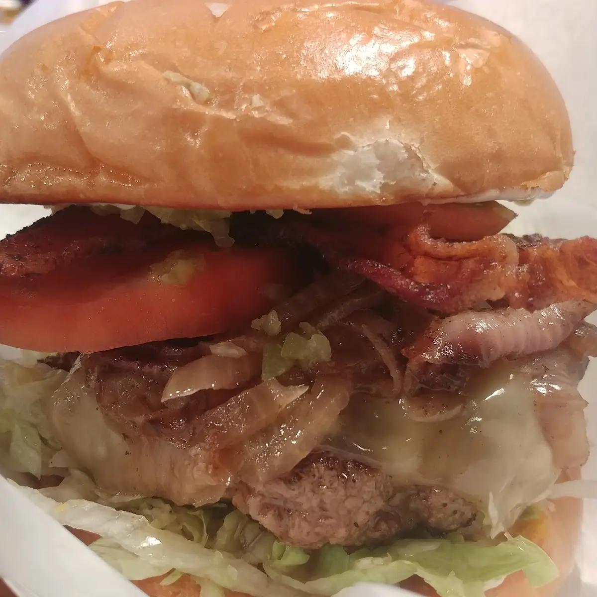 Cheeseburger Deluxe