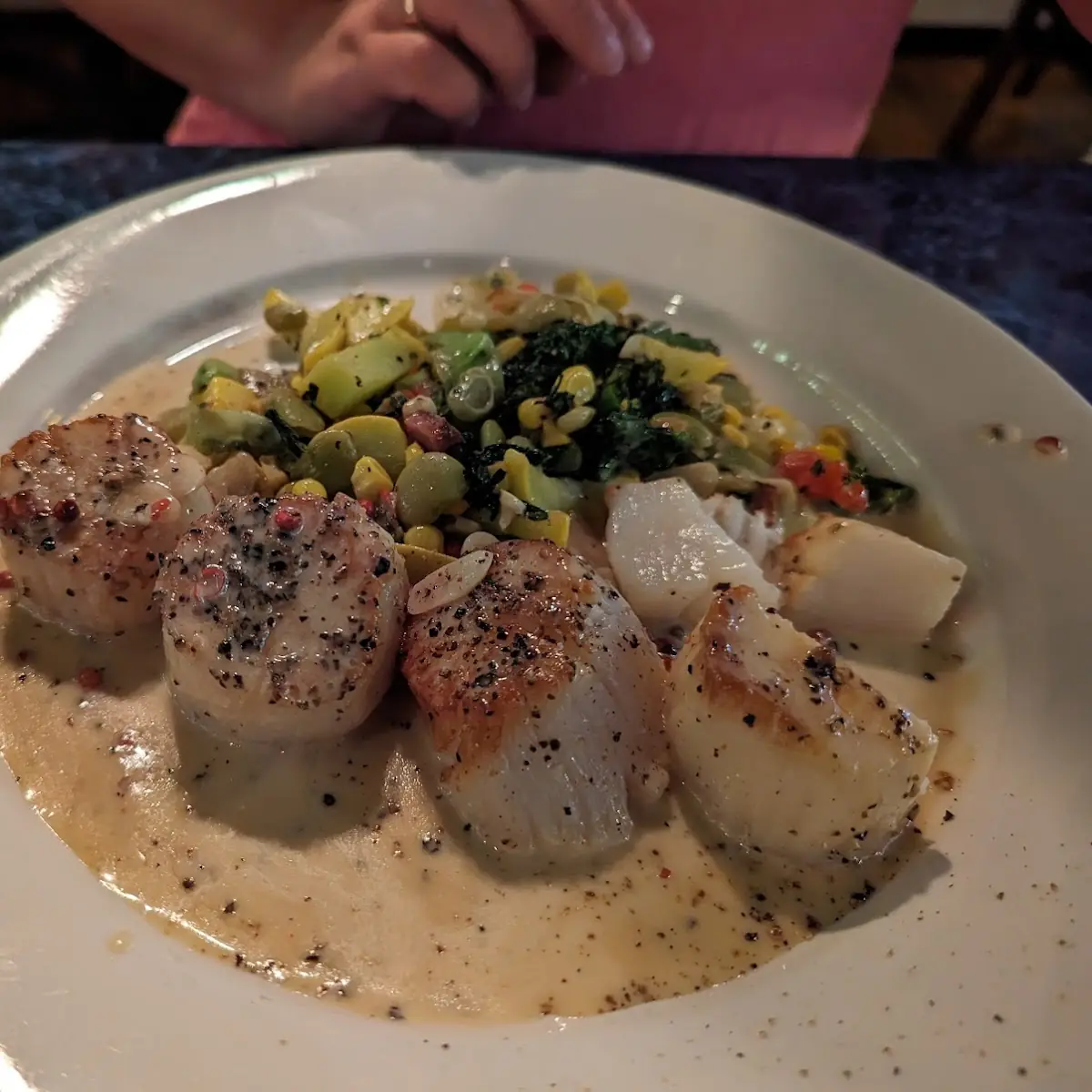Scallops in a Pink Peppercorn Cream Sauce