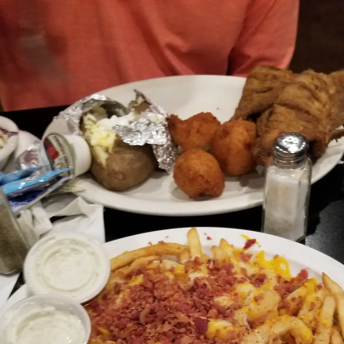 Hog Wild Cheese Fries