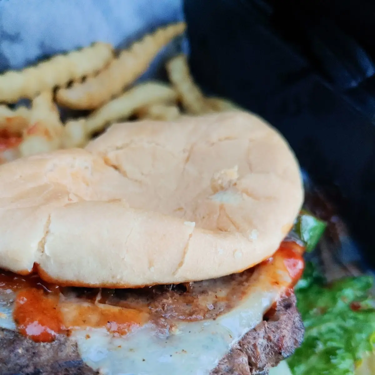 1 4 lb Vegetable Bacon Cheese Burger