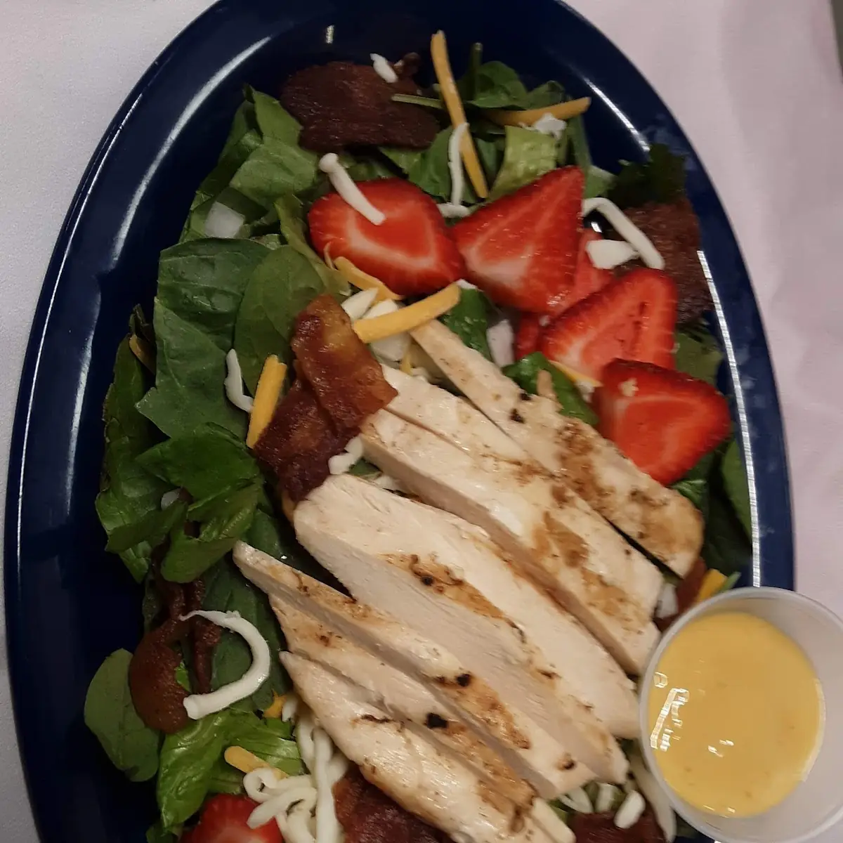Small Grilled Chicken Salad