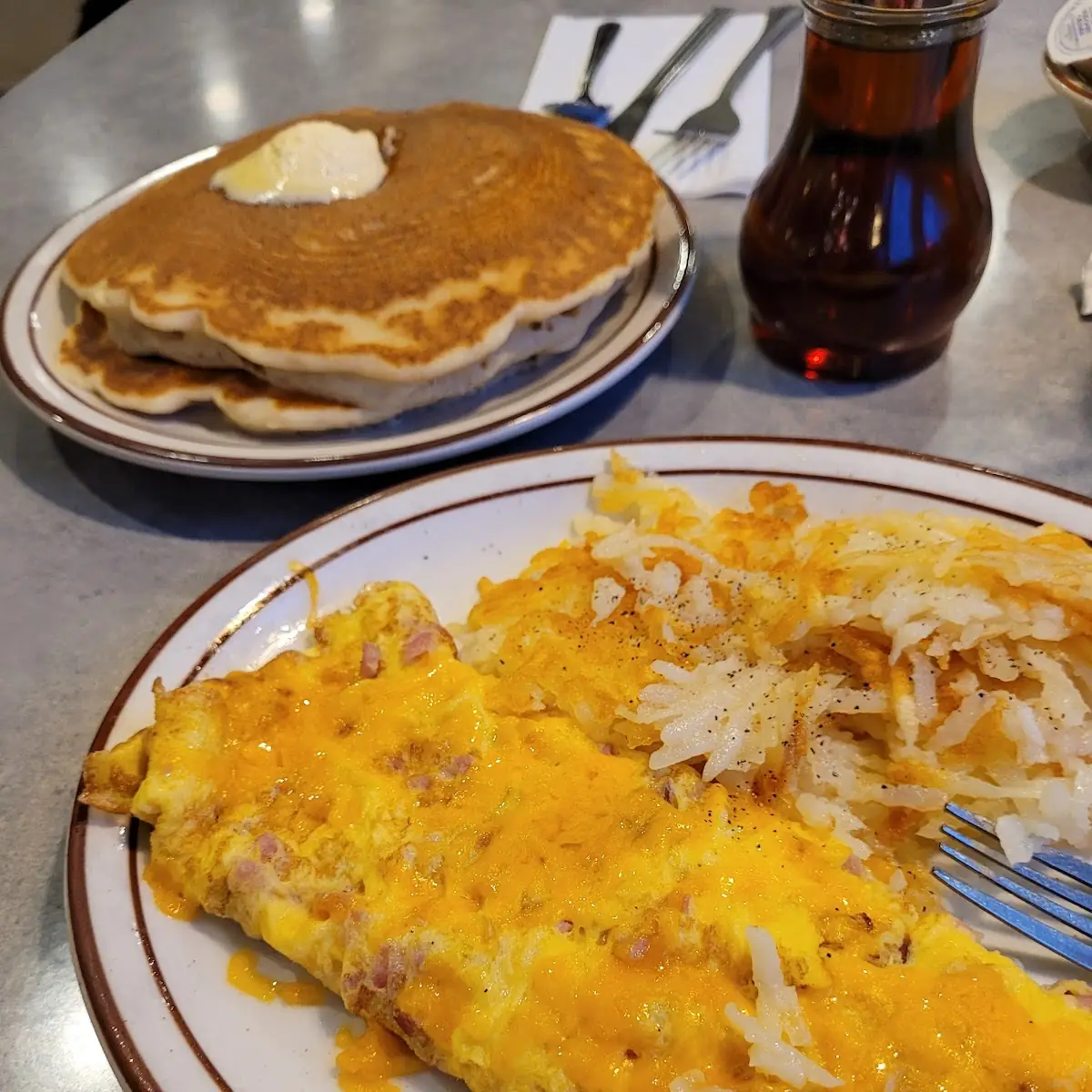 Ham &Egg Omelet with Hashbrowns and Pancakes