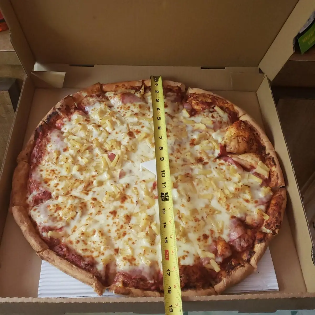 Hawaiian Pizza