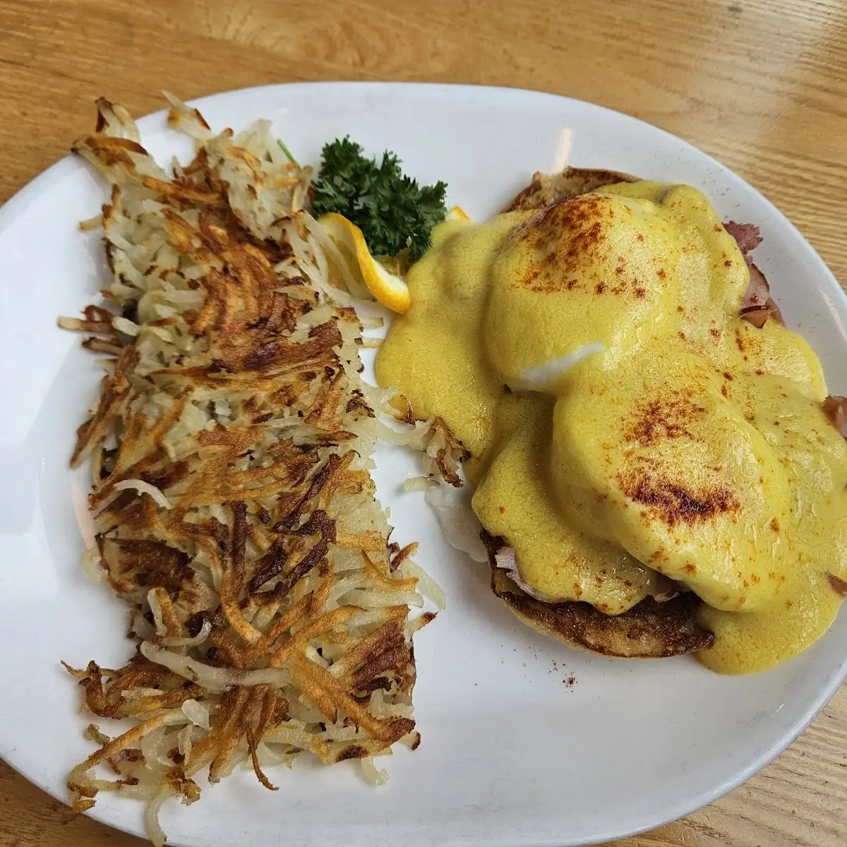 Crab Benedict
