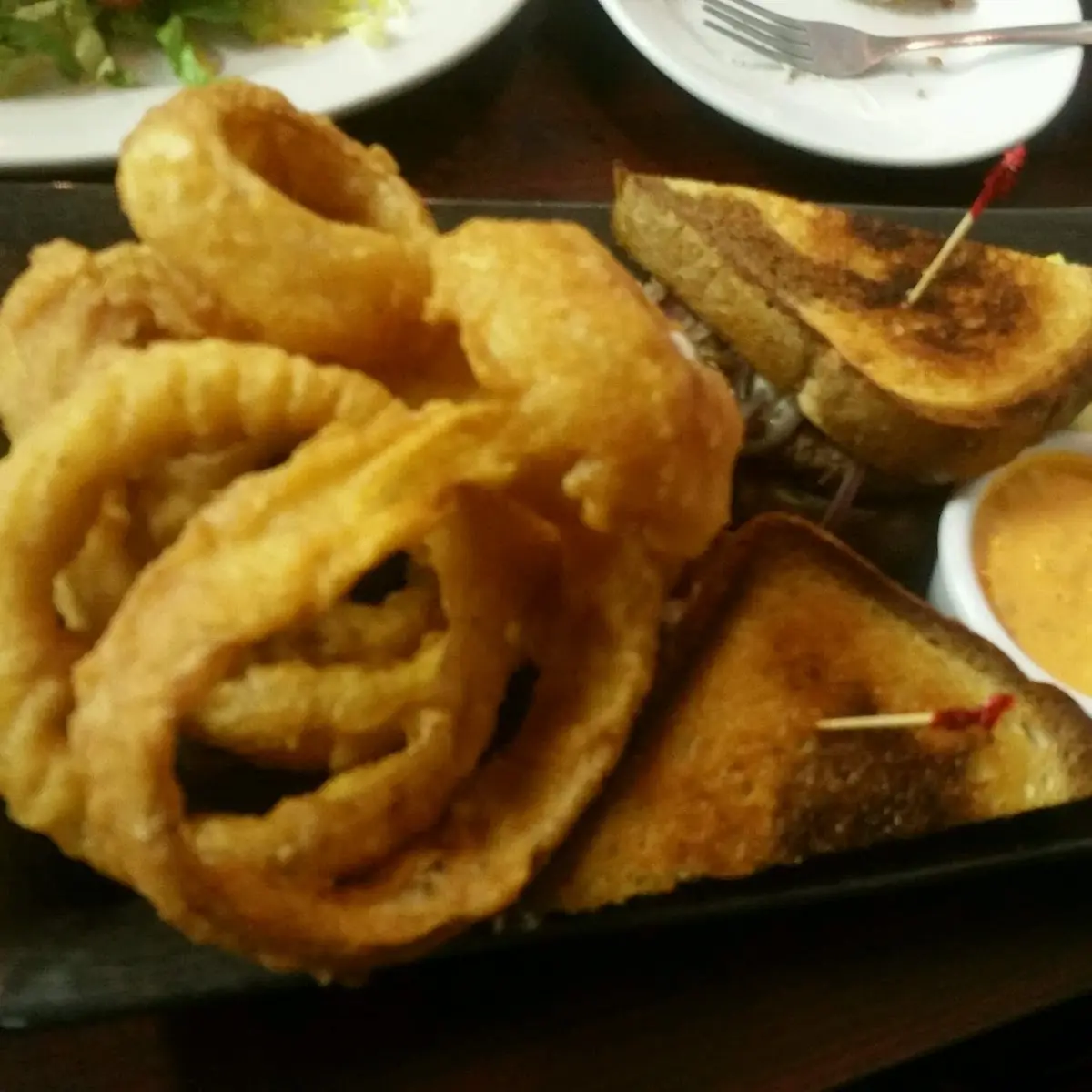 Patty Melt and Onion Rings