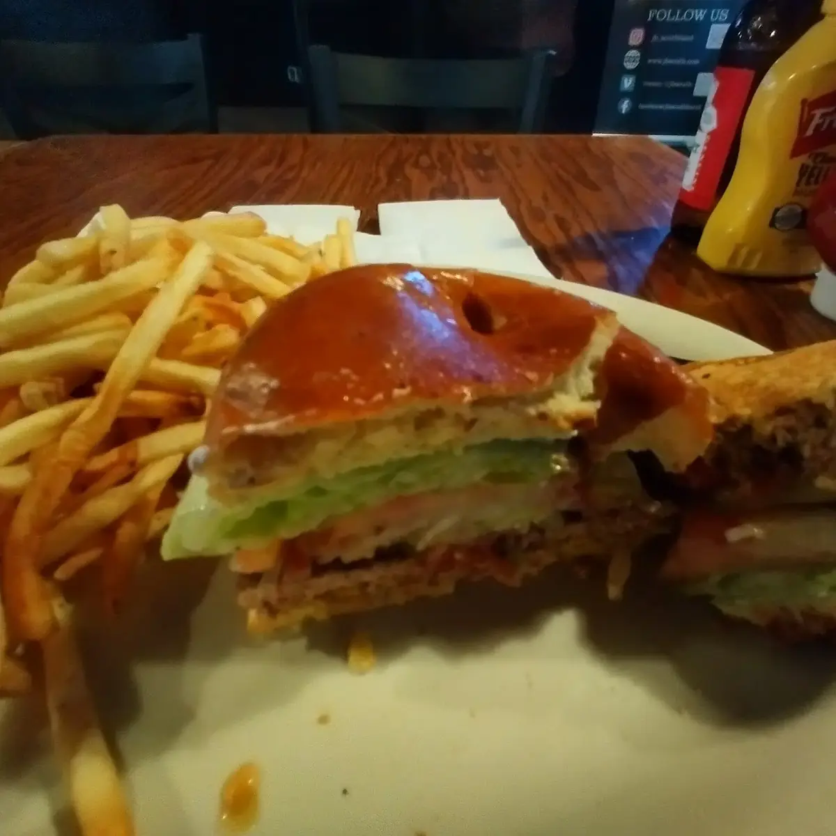 1 2lb Hamburger with Fries