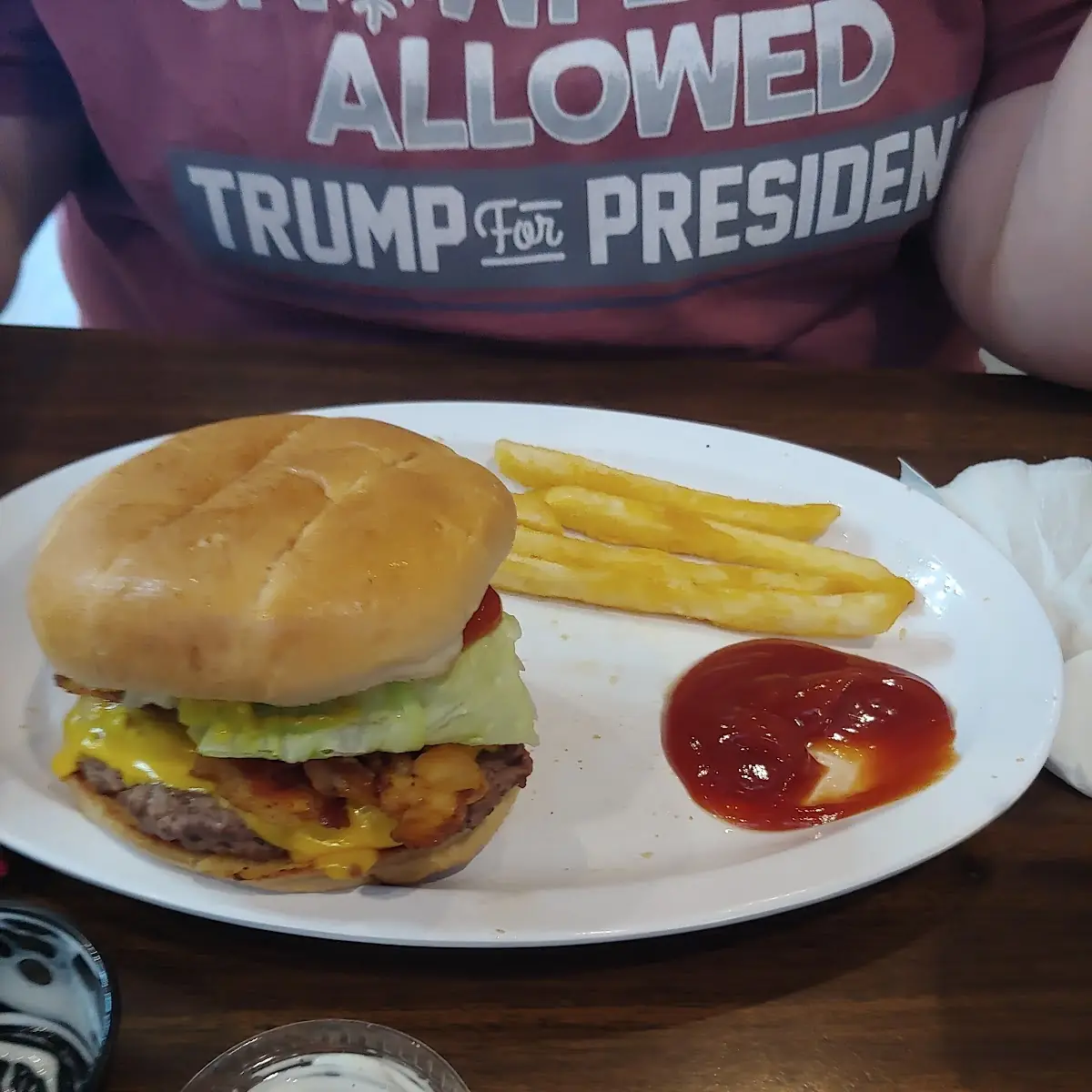 Cheeseburger and Fries