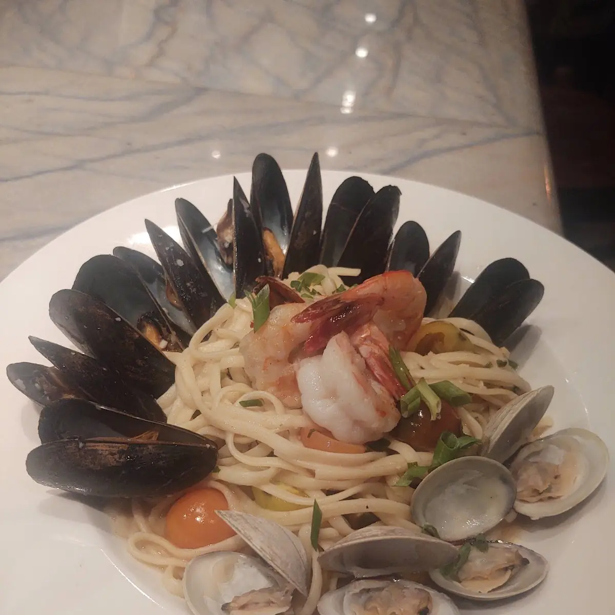 Shrimp Linguine in White Wine Sauce