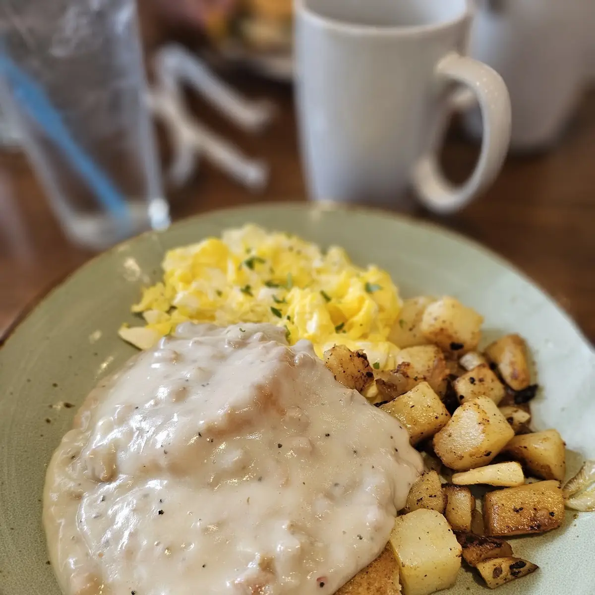 Biscuits & Gravy