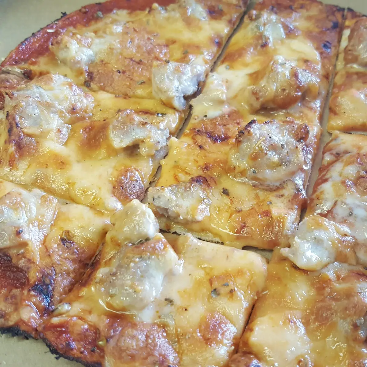 Sausage Pizza 8 Lunch Special