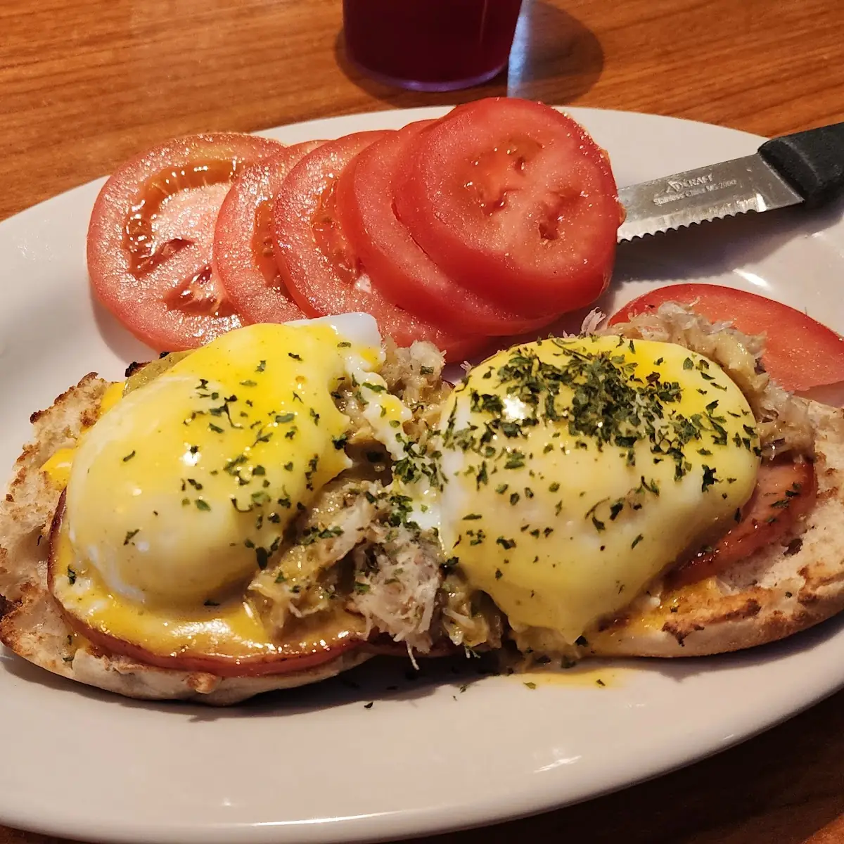 Crabby Eggs Benedict
