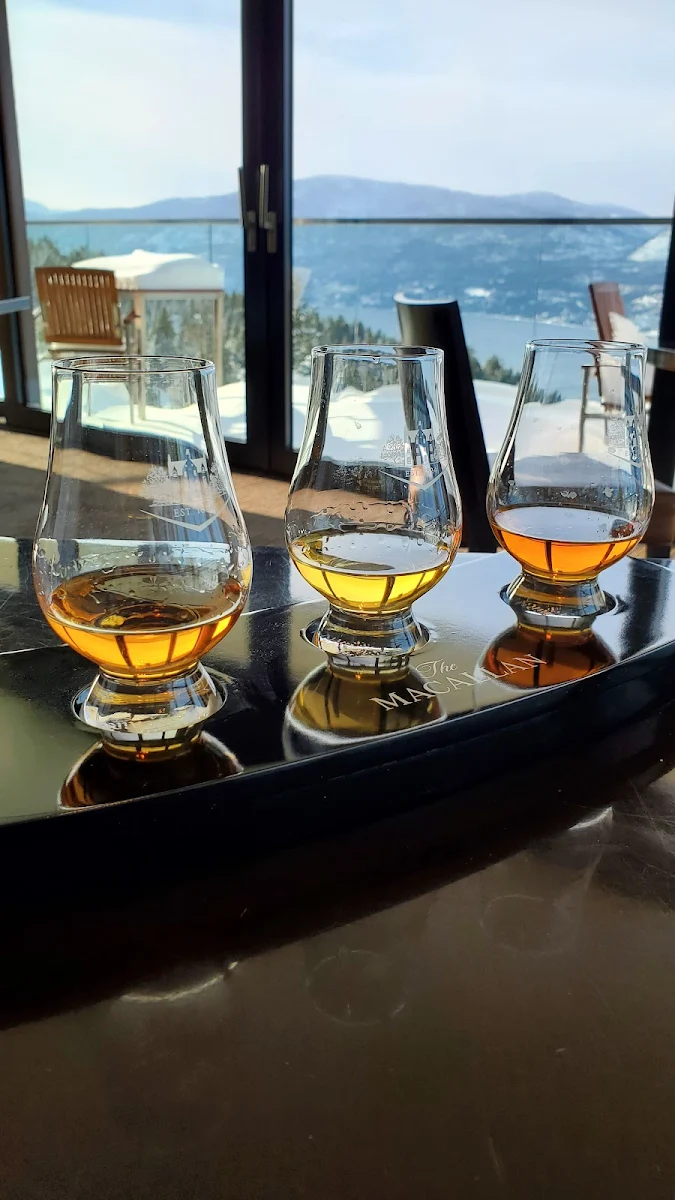 Whiskey Flight