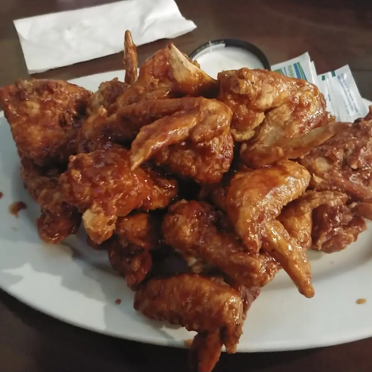 Tavern's Classic Chicken Wings