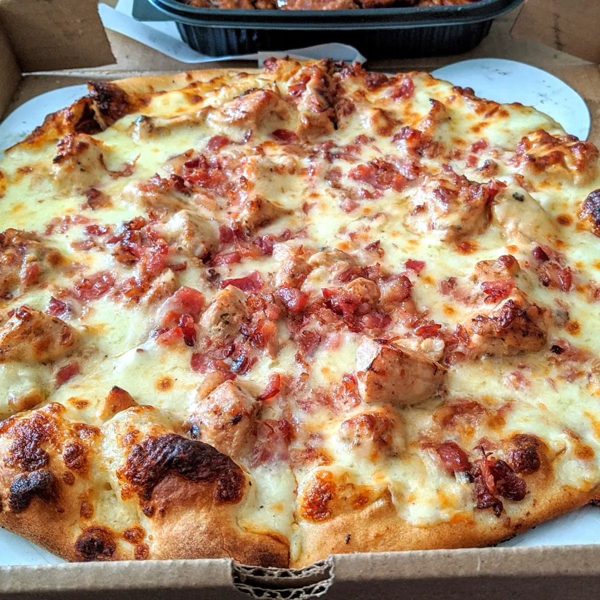 Alfredo Chicken Bacon Pizza