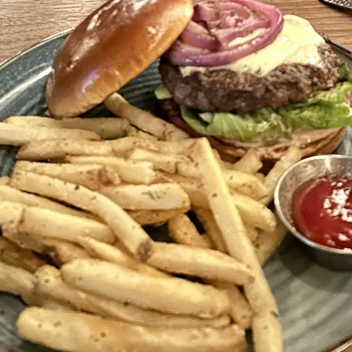 Eureka American Burger