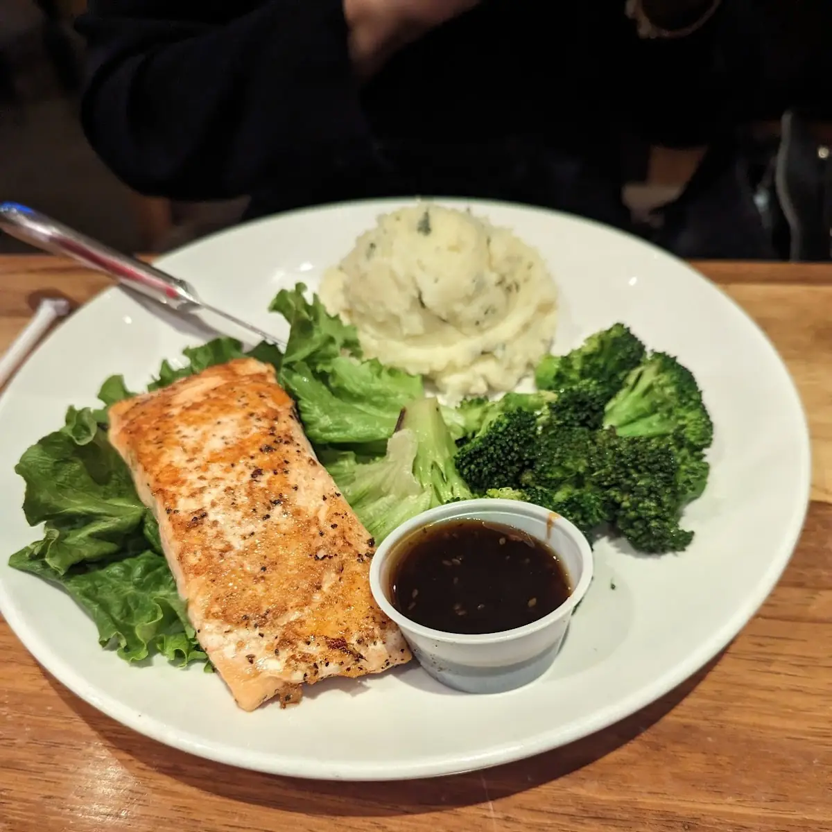 Grilled Salmon Filet