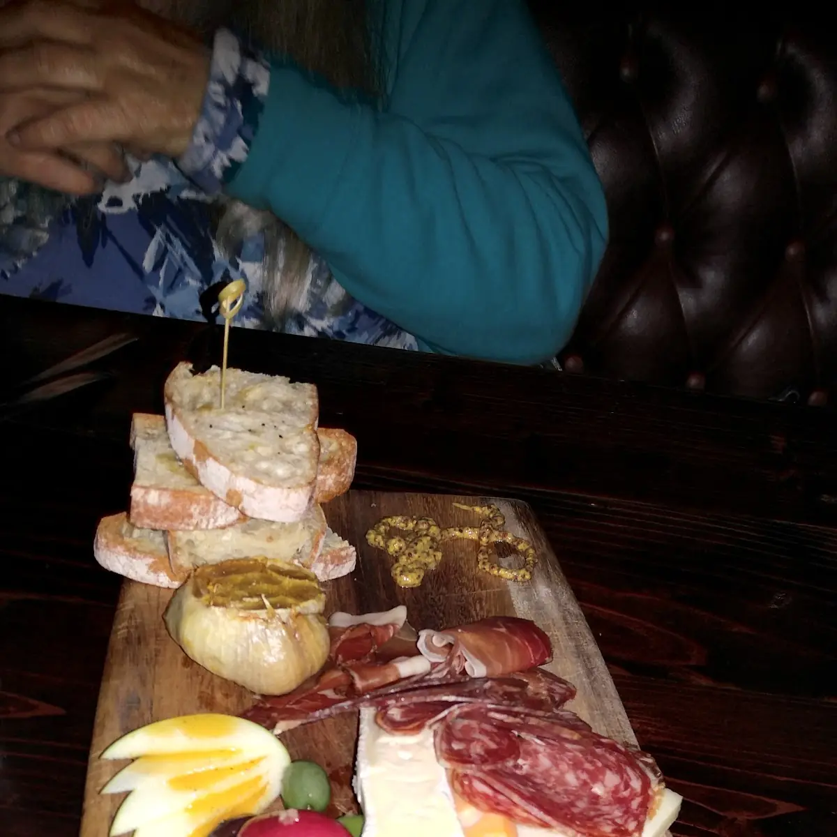 Cheese & Charcuterie Plate