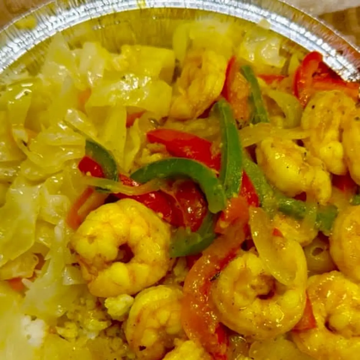 Curry Shrimp with White Rice