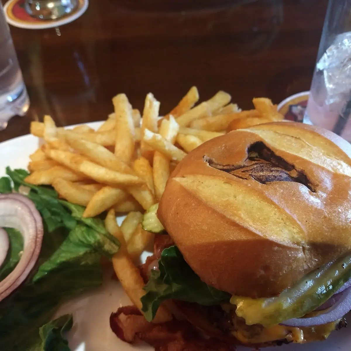 Hamburger Deluxe