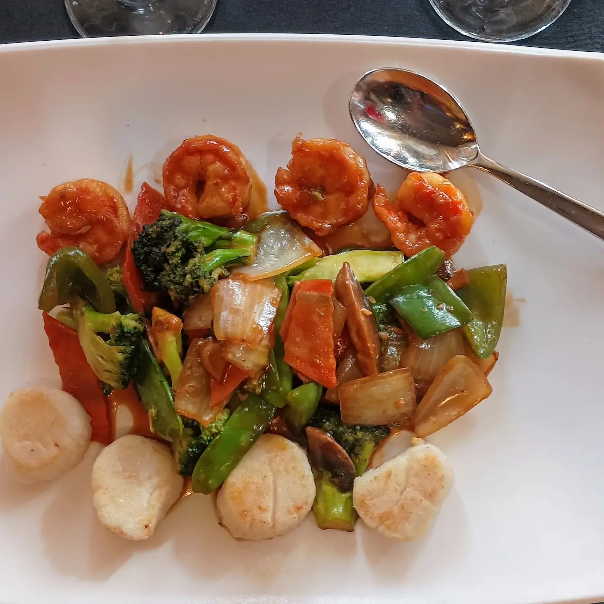 Seared Sea Scallops with Mixed Vegetables