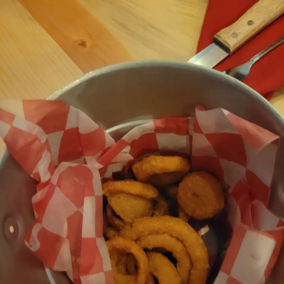 Onion Rings & Salsa