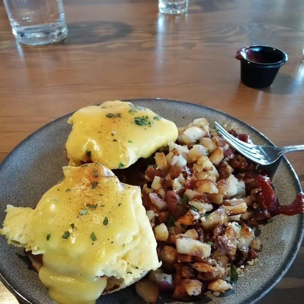 Eggs Benedict