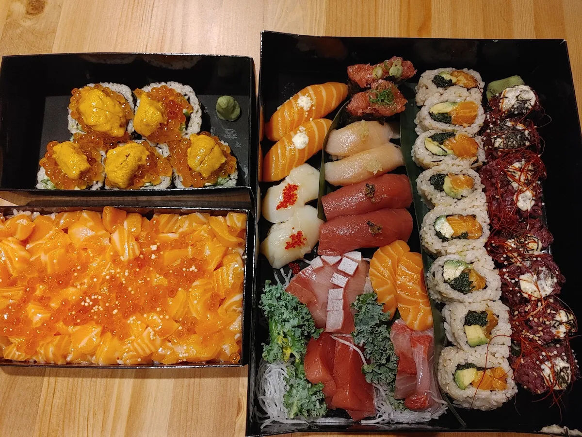 Supreme Sushi Sashimi Roll 34pc for 2 S5