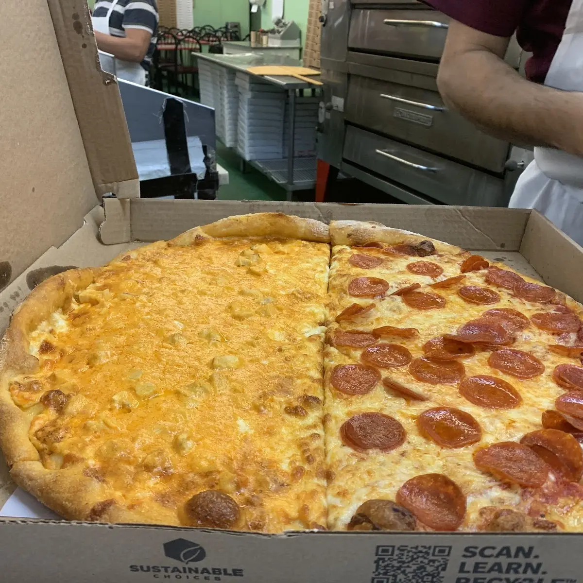 Buffalo Chicken Pizzaperoni Pizza