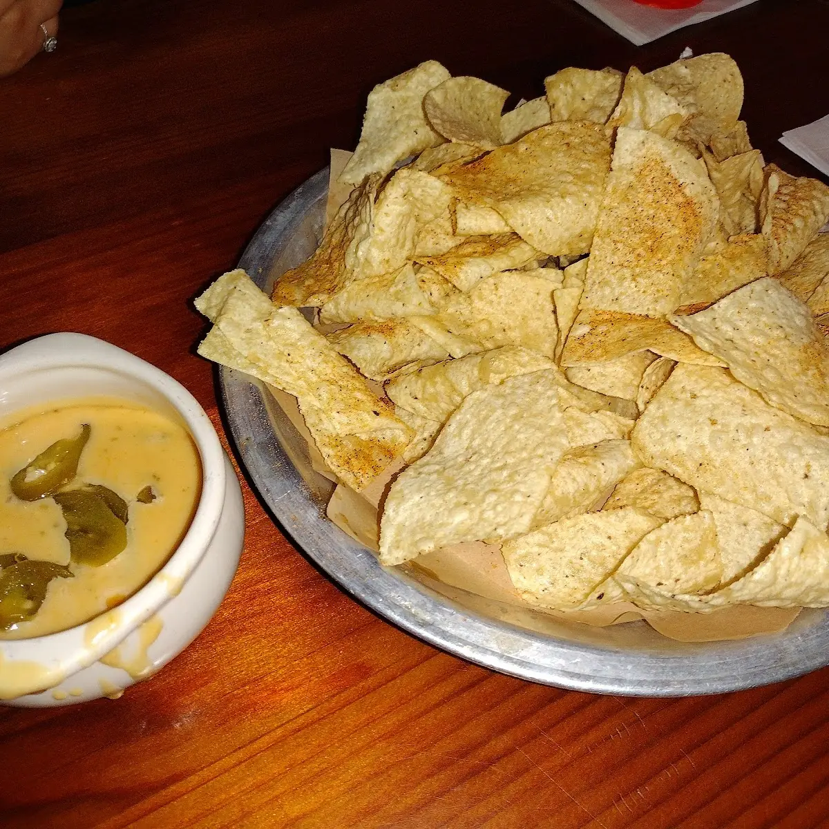 Chips & Queso