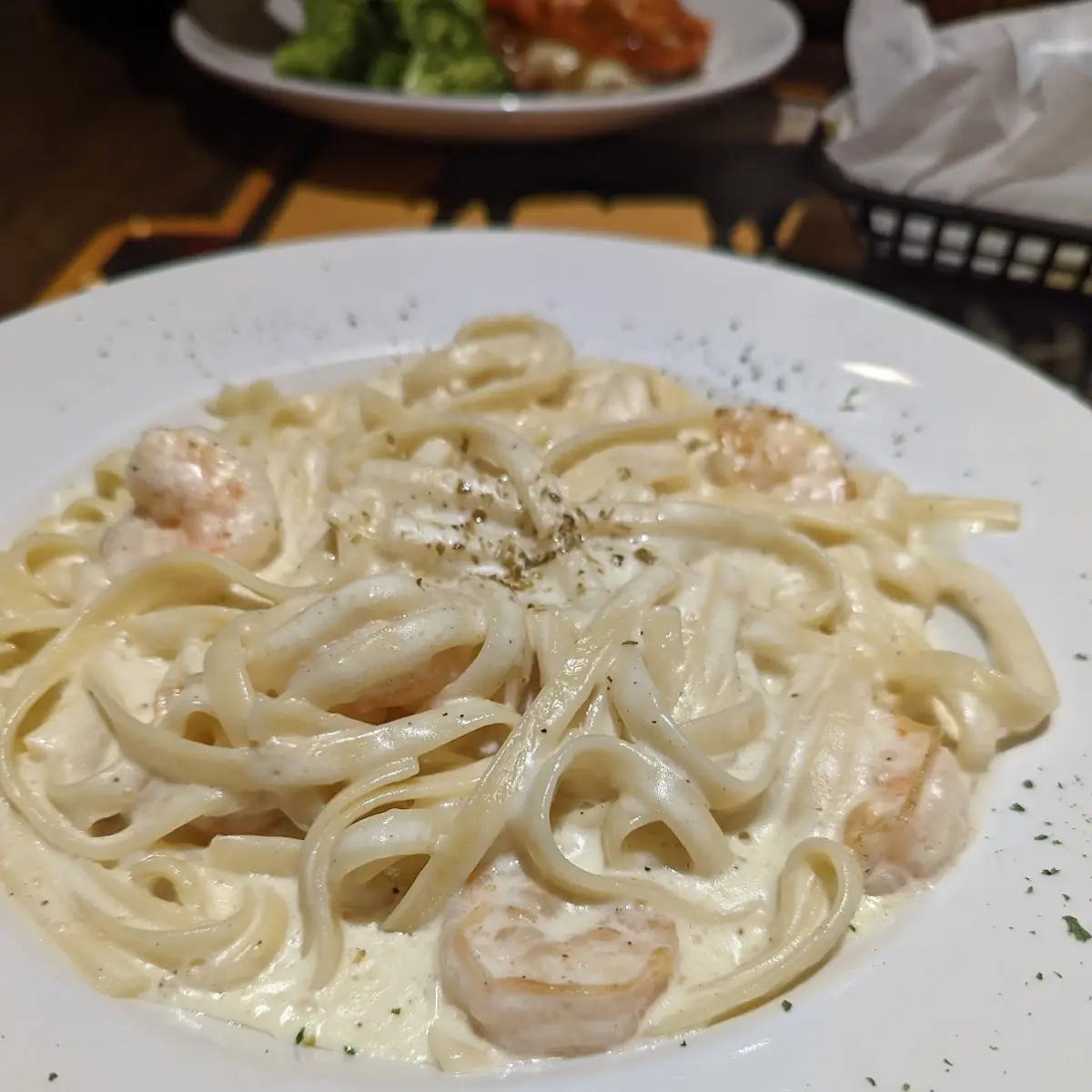 Shrimp Alfredo with Salad