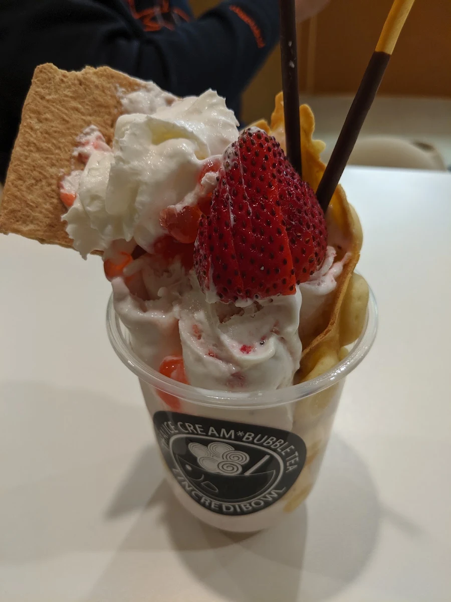Strawberry Sundae