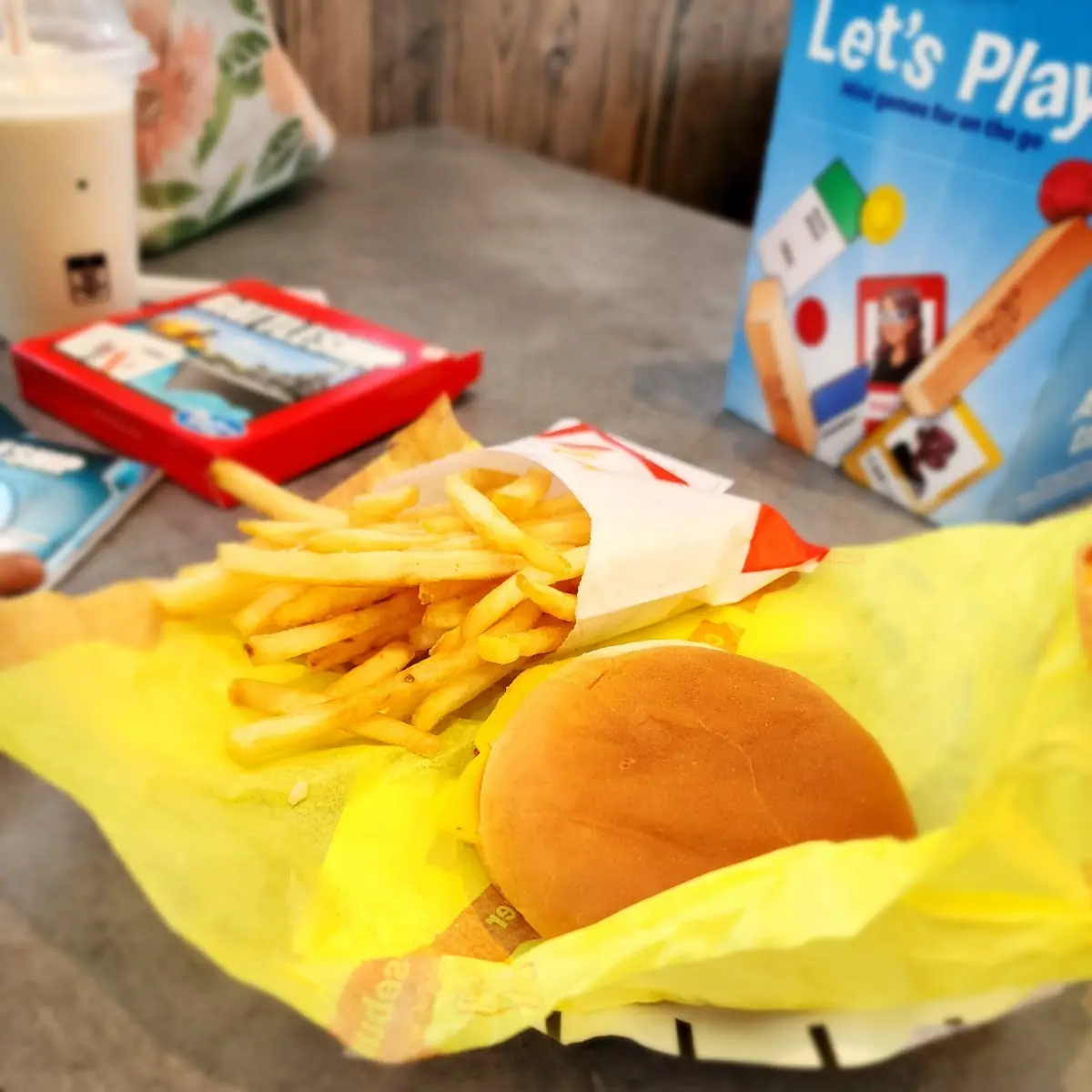 Cheeseburger Kids Meal