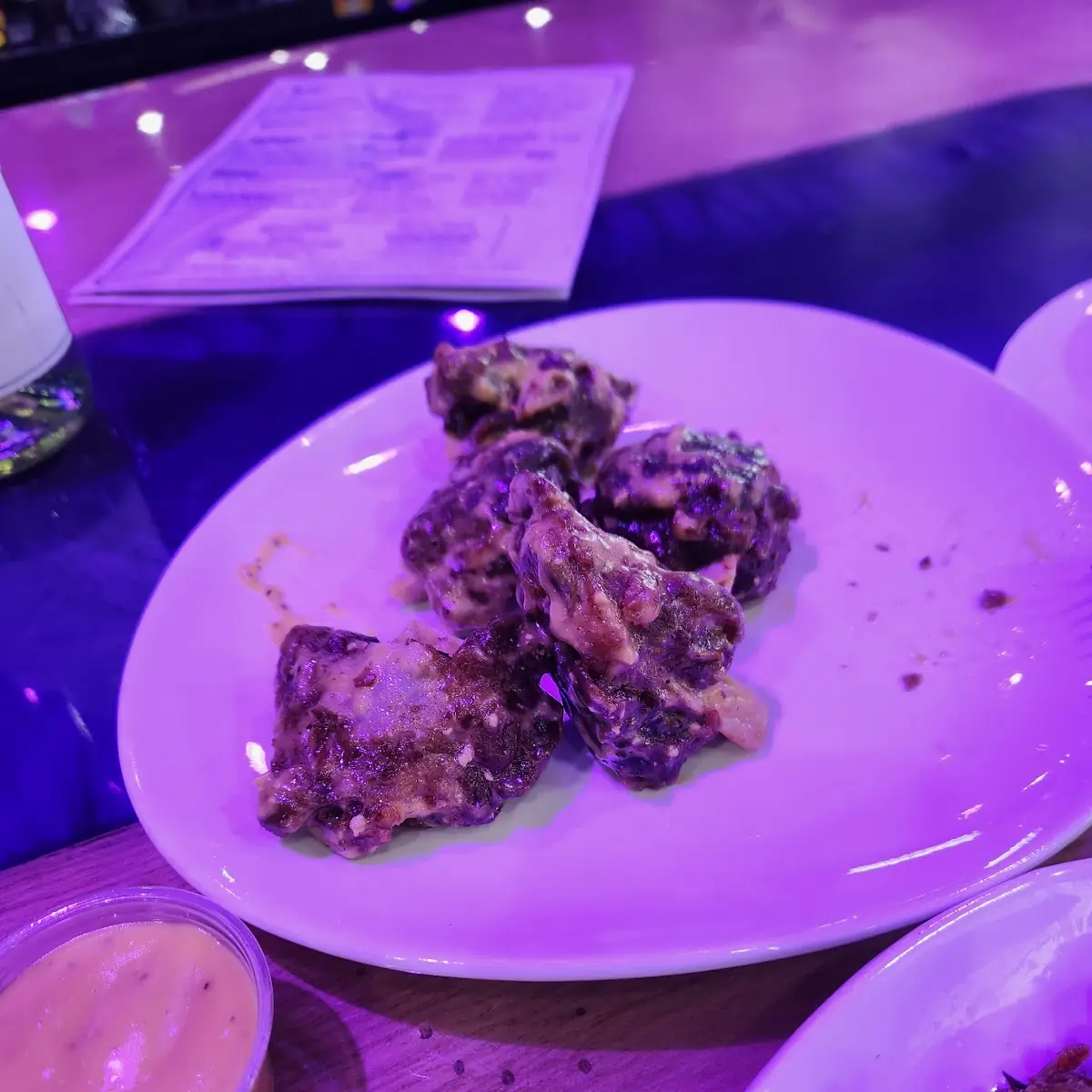 Hog Wings