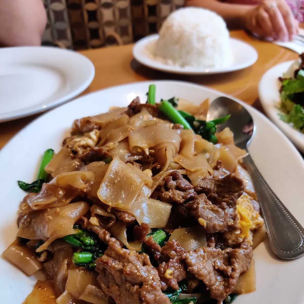 Phad See IW Beef