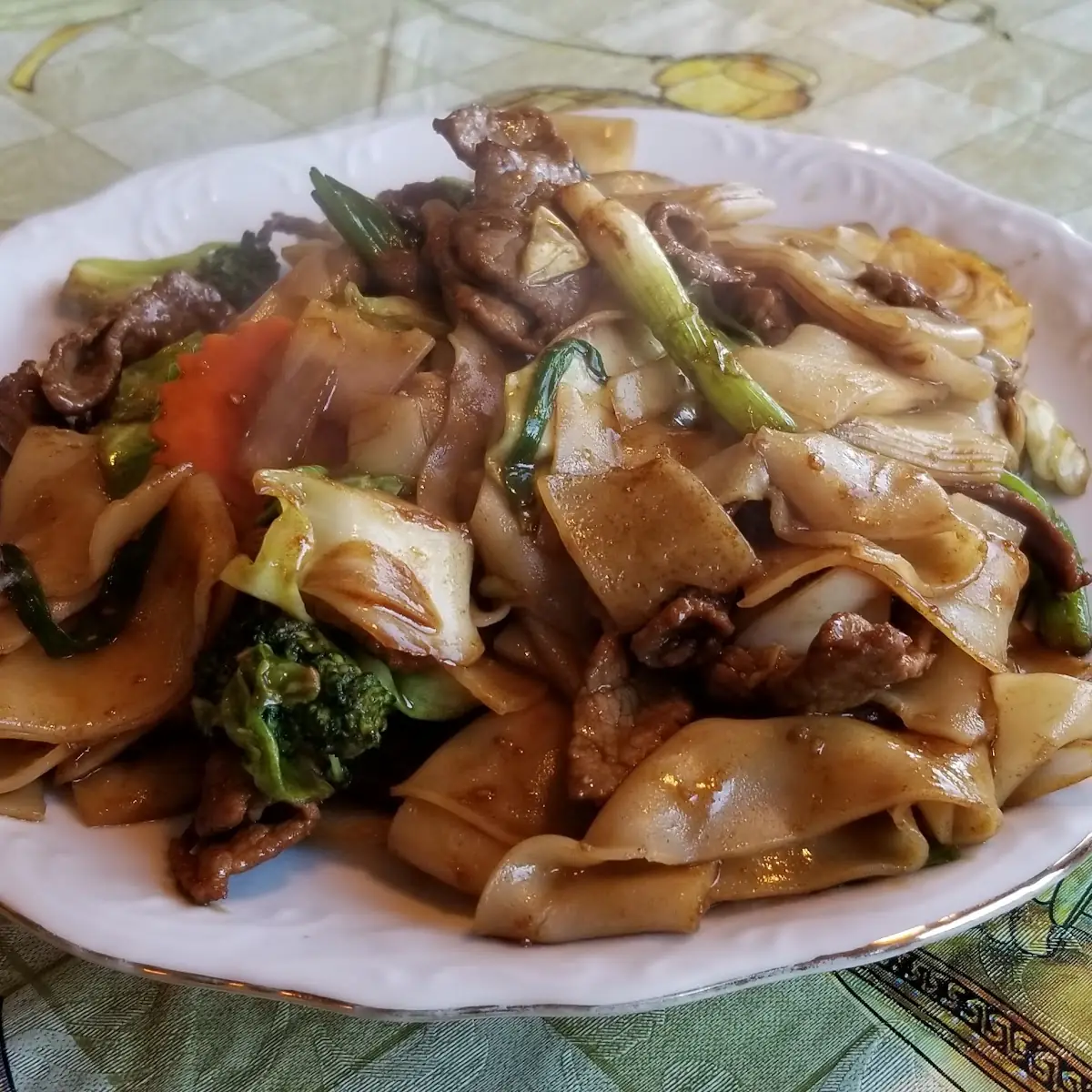Chow Fun with Beef