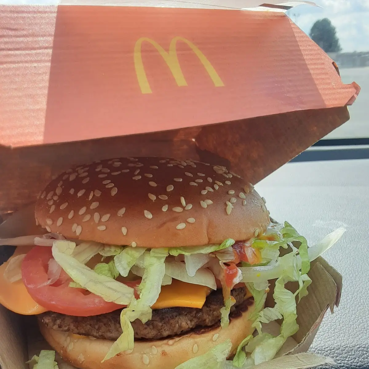 Quarter Pounder Deluxe
