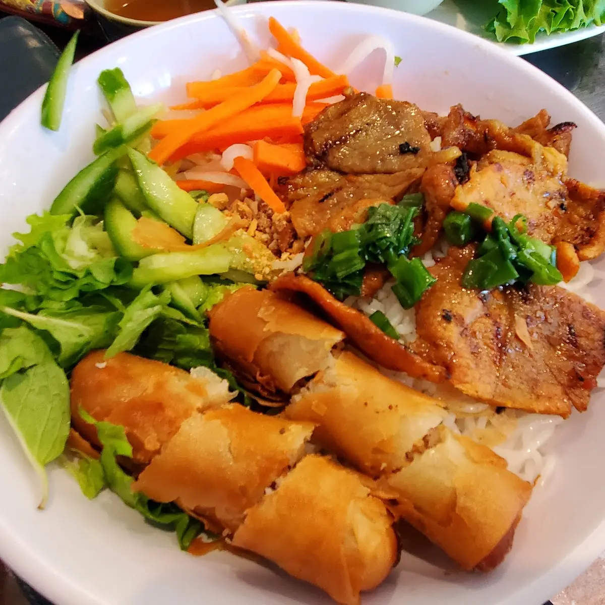 Egg Roll with Vermicelli