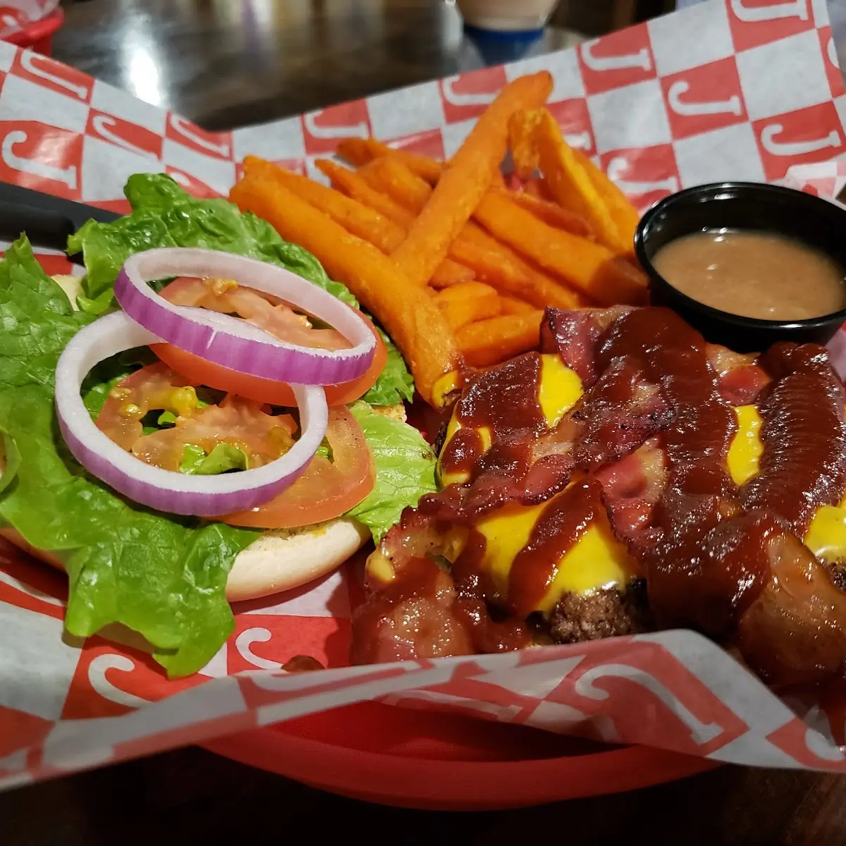 BBQ Bacon Cheeseburger Deluxe