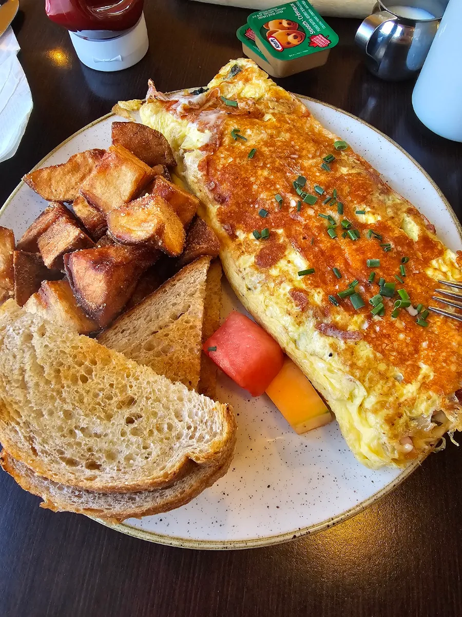 Cheese Omelette Comes with Toast, St. Martha's Brasserie d'Orléans