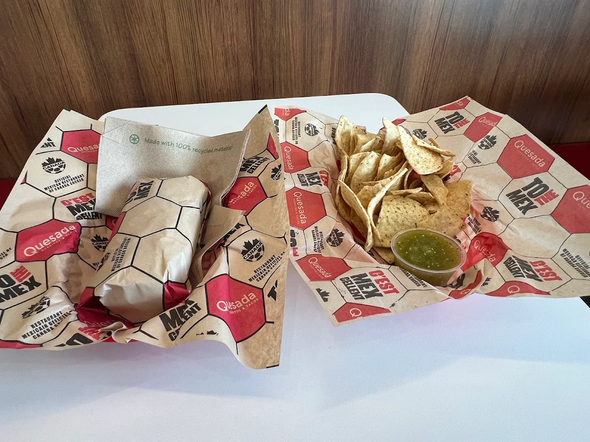 8 Small Burrito Bundle w Ba Chips & Salsa, Quesada Burritos & Tacos