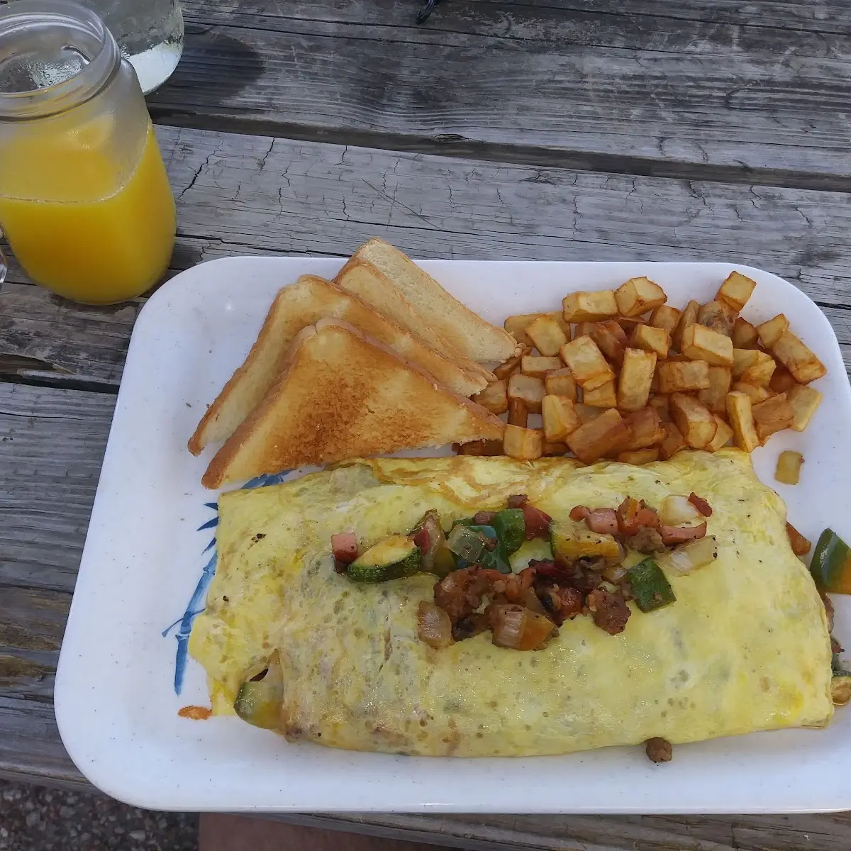 Veggie Omelette with Home Fries