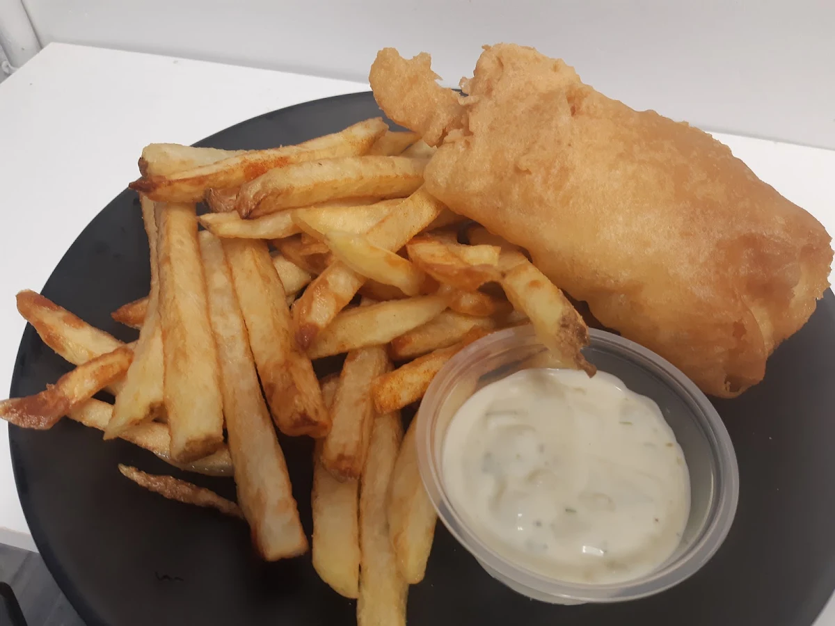 FISH & CHIPS