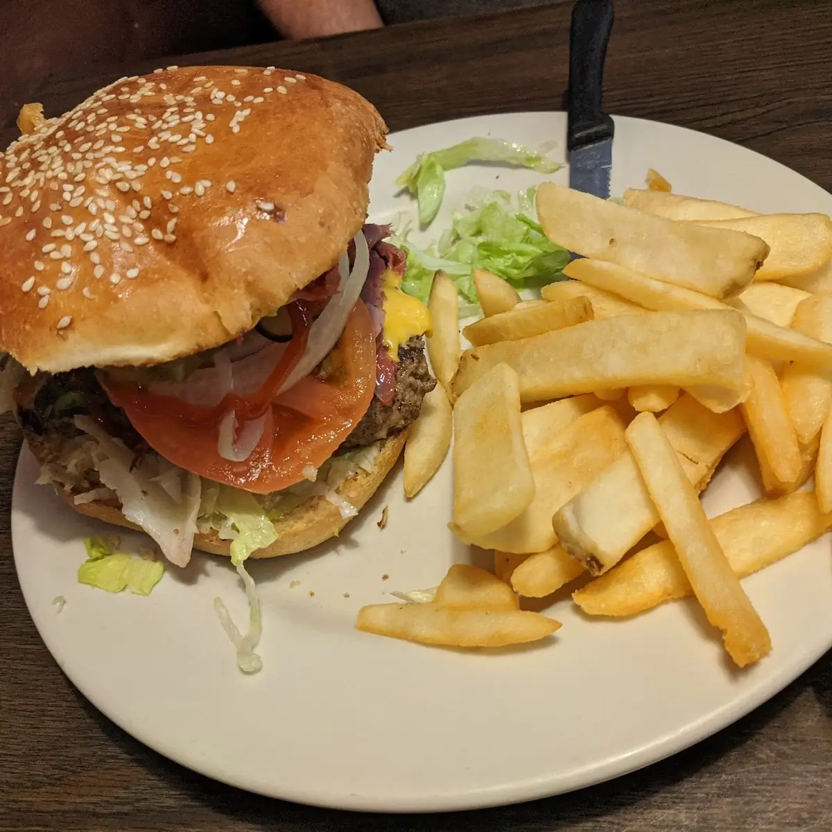 Anna's Pastrami Burger