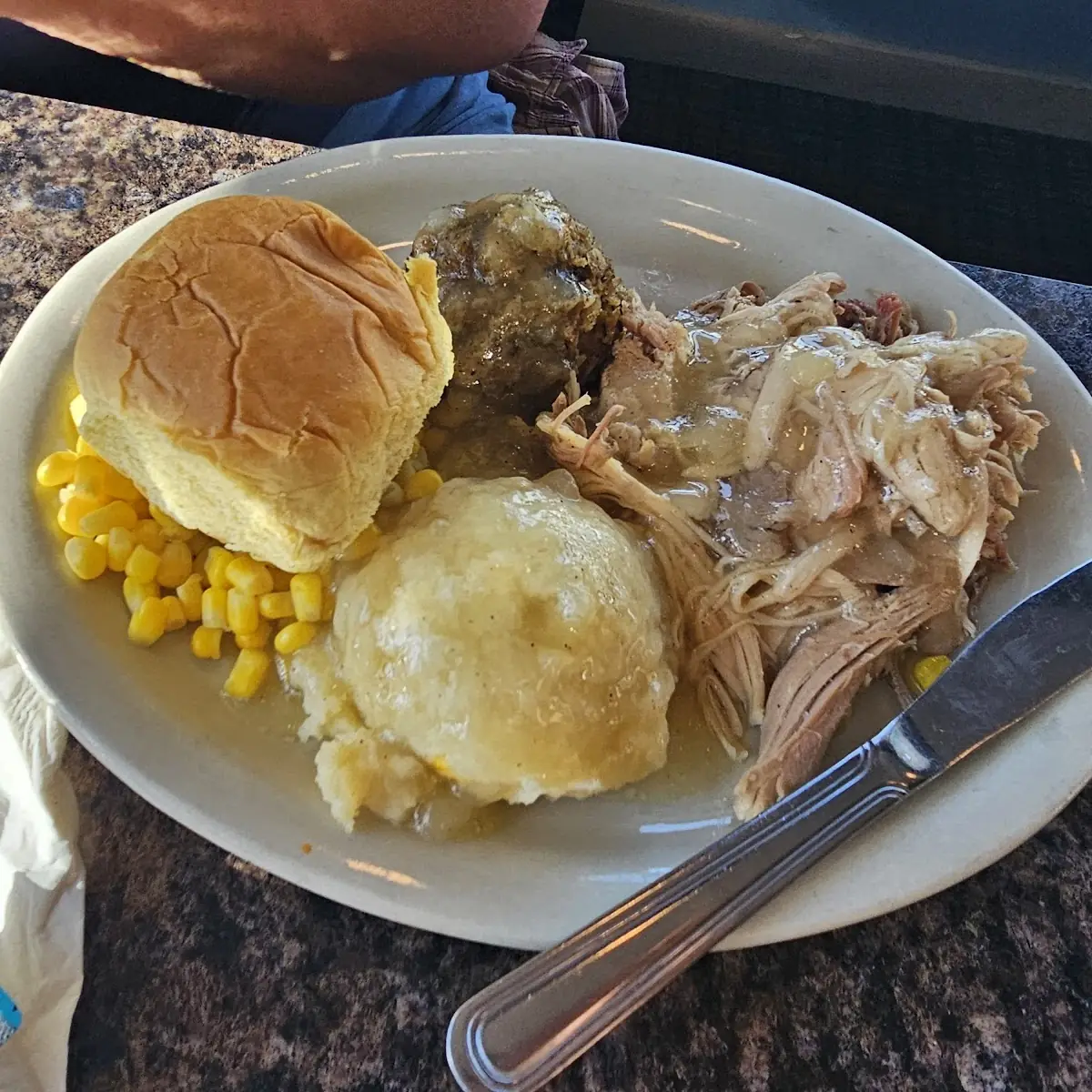 Turkey Dinner w Mashed Potato Vegetable and Roll