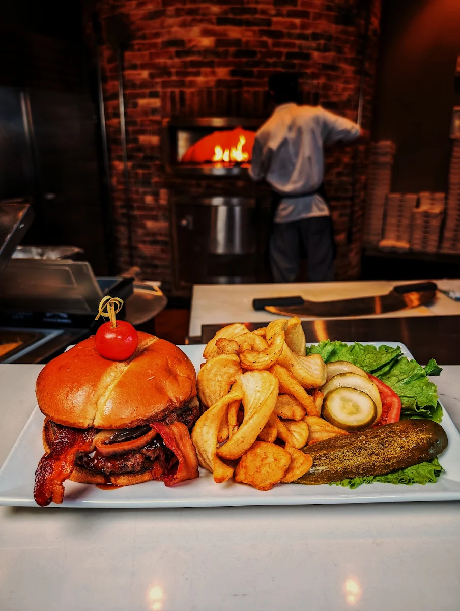 Bacon Cheeseburger