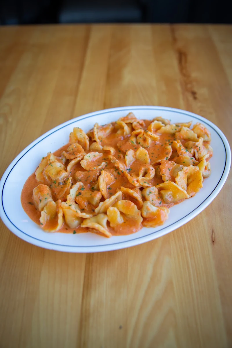 Tortellini Sauce Rosee, Da Bologna Pizzeria