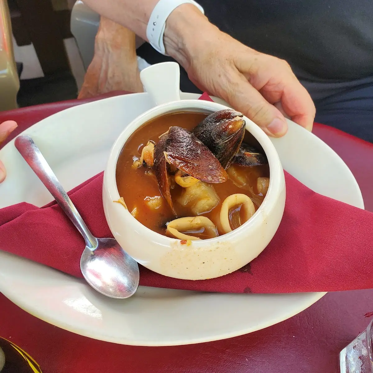 Manhattan Seafood Chowder