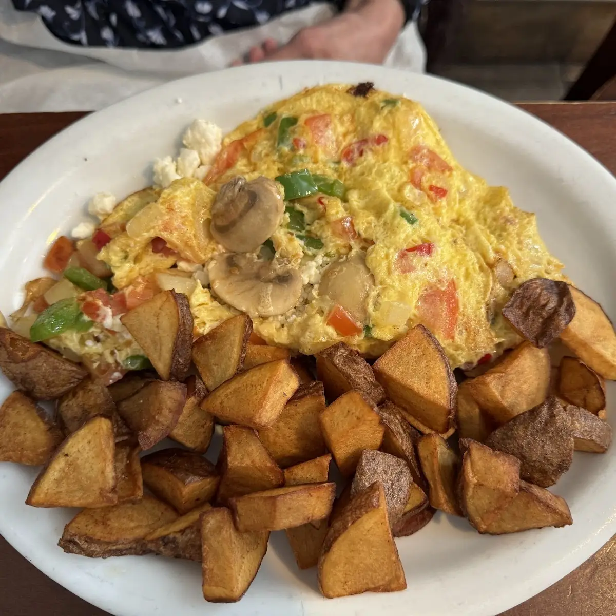 Veggie Omelette with Feta