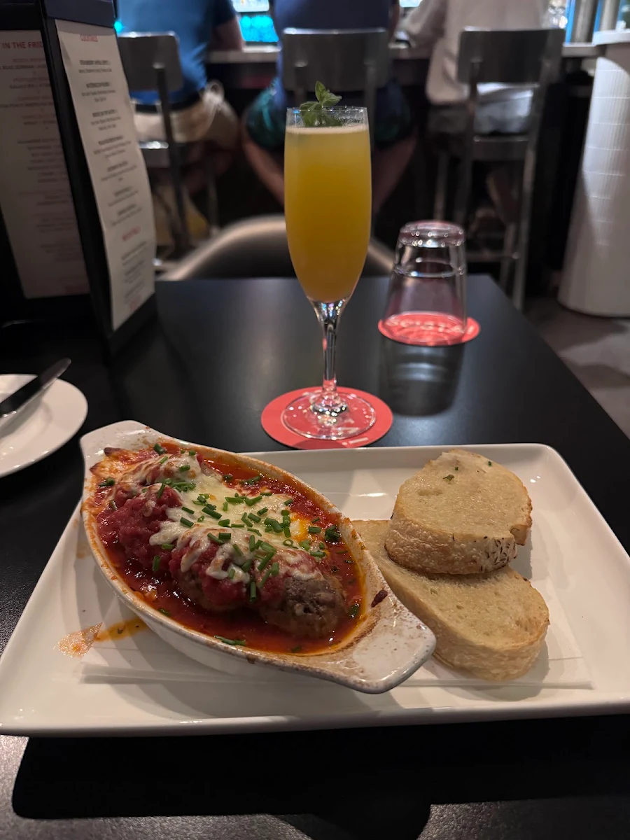Highlights, Sosta! Pizzeria
